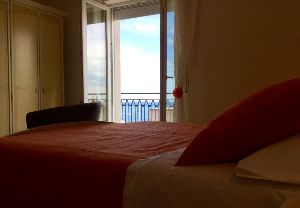 Holiday Rentals Таормина Екстериор снимка